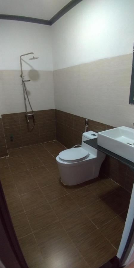 Khach San Anh Dong Hotel Phan Rang Bagian luar foto